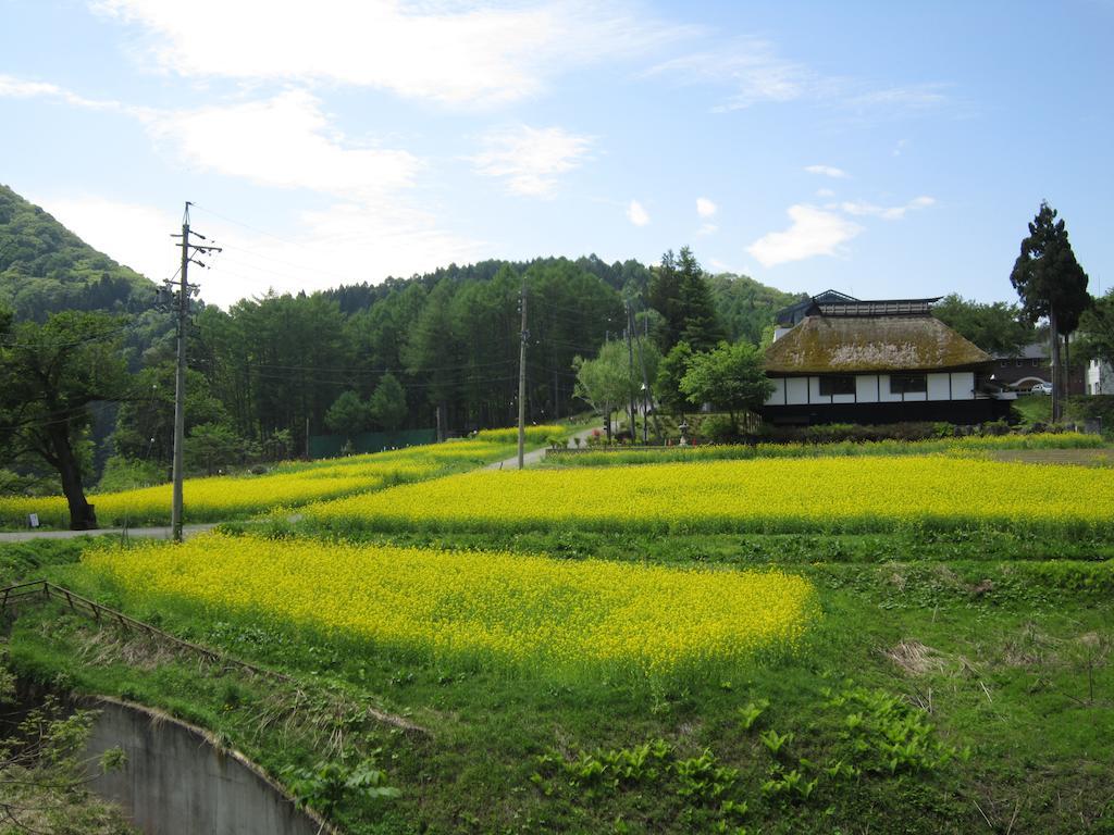 Nozawa Onsen Hotel מראה חיצוני תמונה
