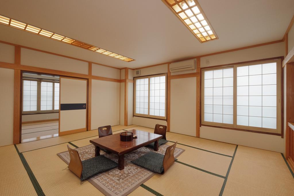 Nozawa Onsen Hotel מראה חיצוני תמונה